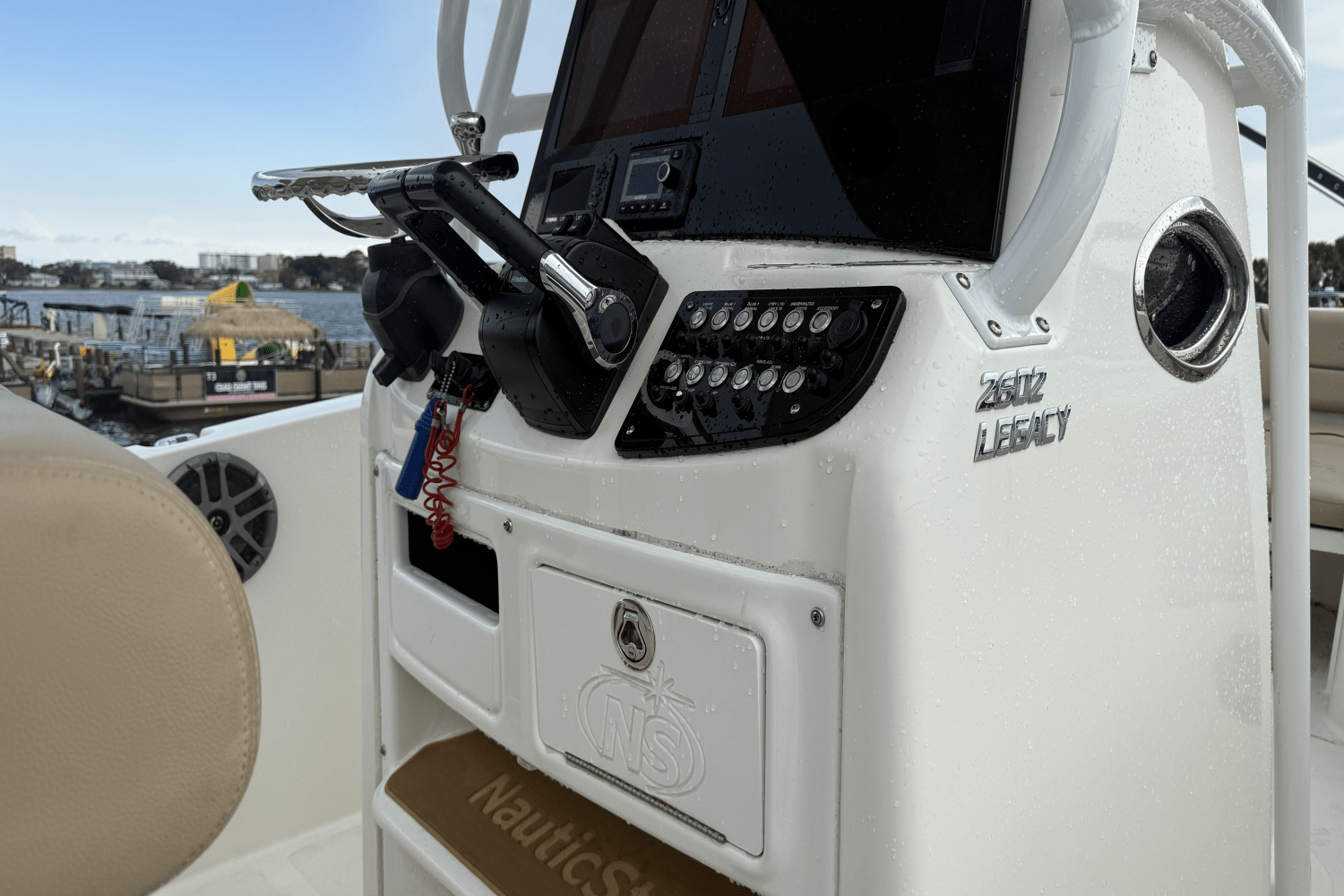 2019 NauticStar 2602 LEGACY Image Thumbnail #22