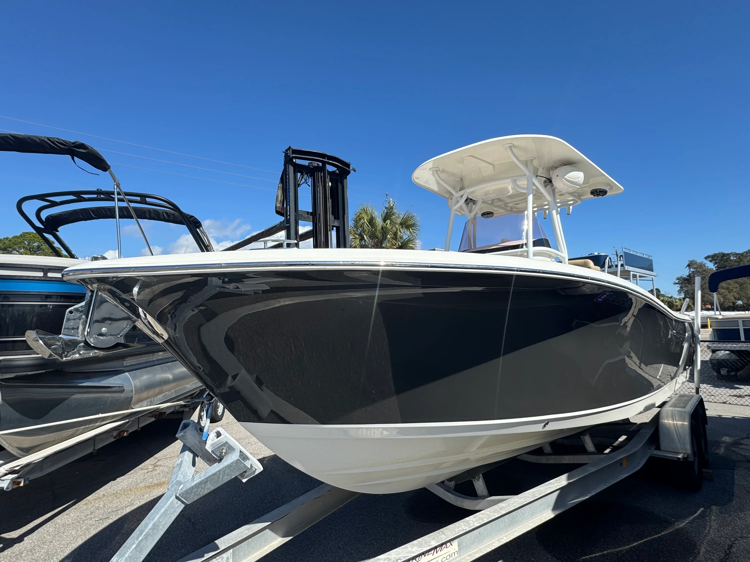 2019 NauticStar 2602 LEGACY Image Thumbnail #6