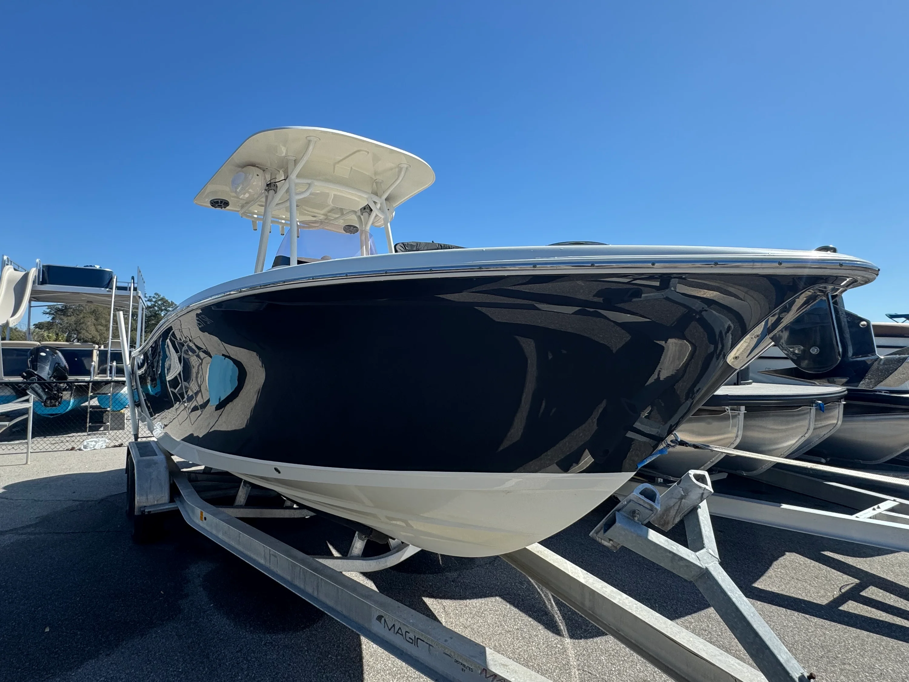 2019 NauticStar 2602 LEGACY Image Thumbnail #5