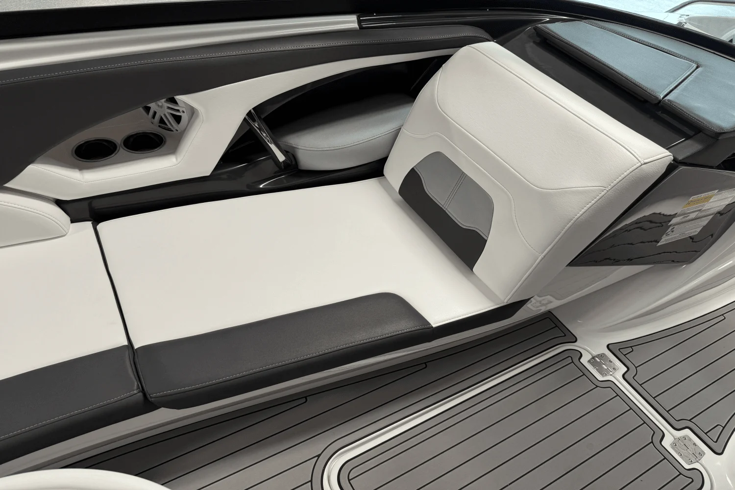 2022 Monterey 224FS Image Thumbnail #43