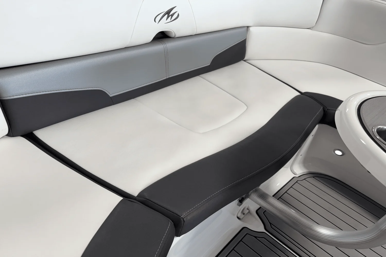 2022 Monterey 224FS Image Thumbnail #38