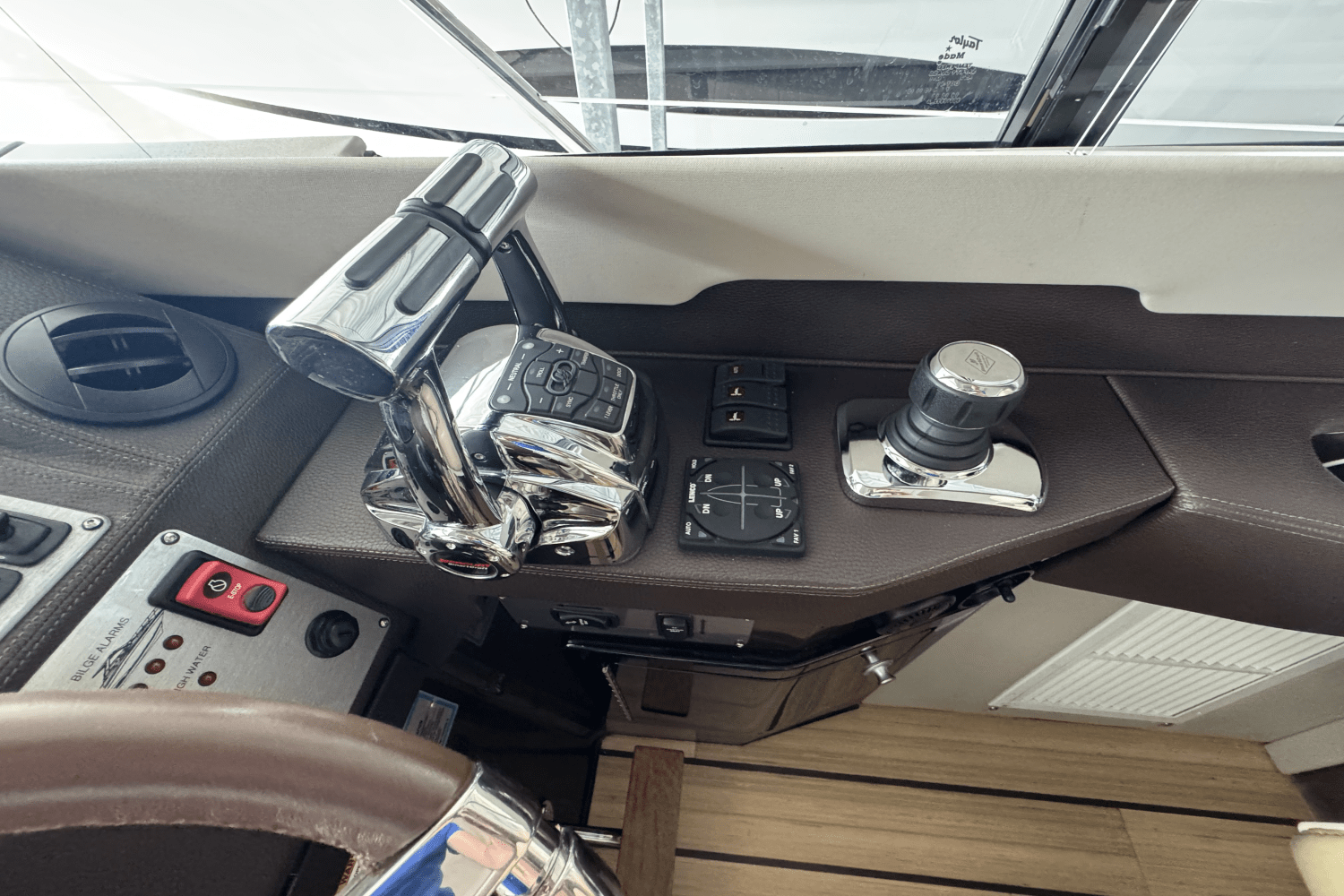 2015 Regal 53 SPORT COUPE Image Thumbnail #24