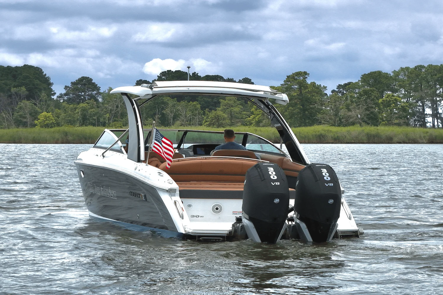 2023 Cobalt 30SC Outboard Image Thumbnail #2