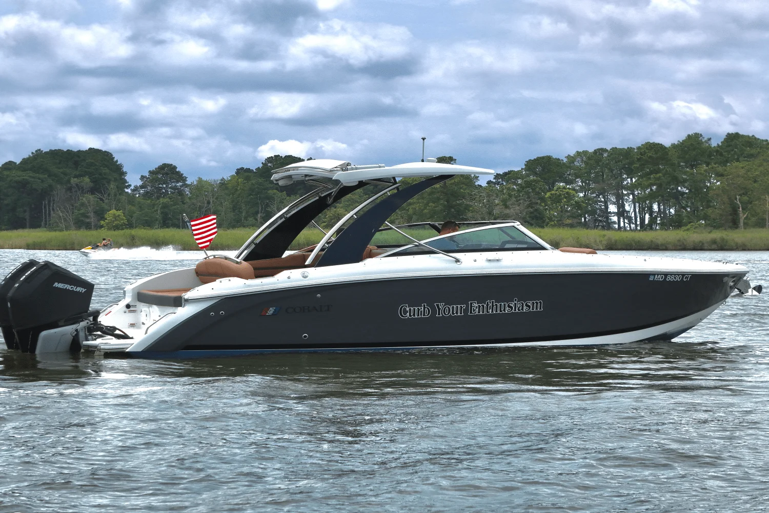 2023 Cobalt 30SC Outboard Image Thumbnail #1