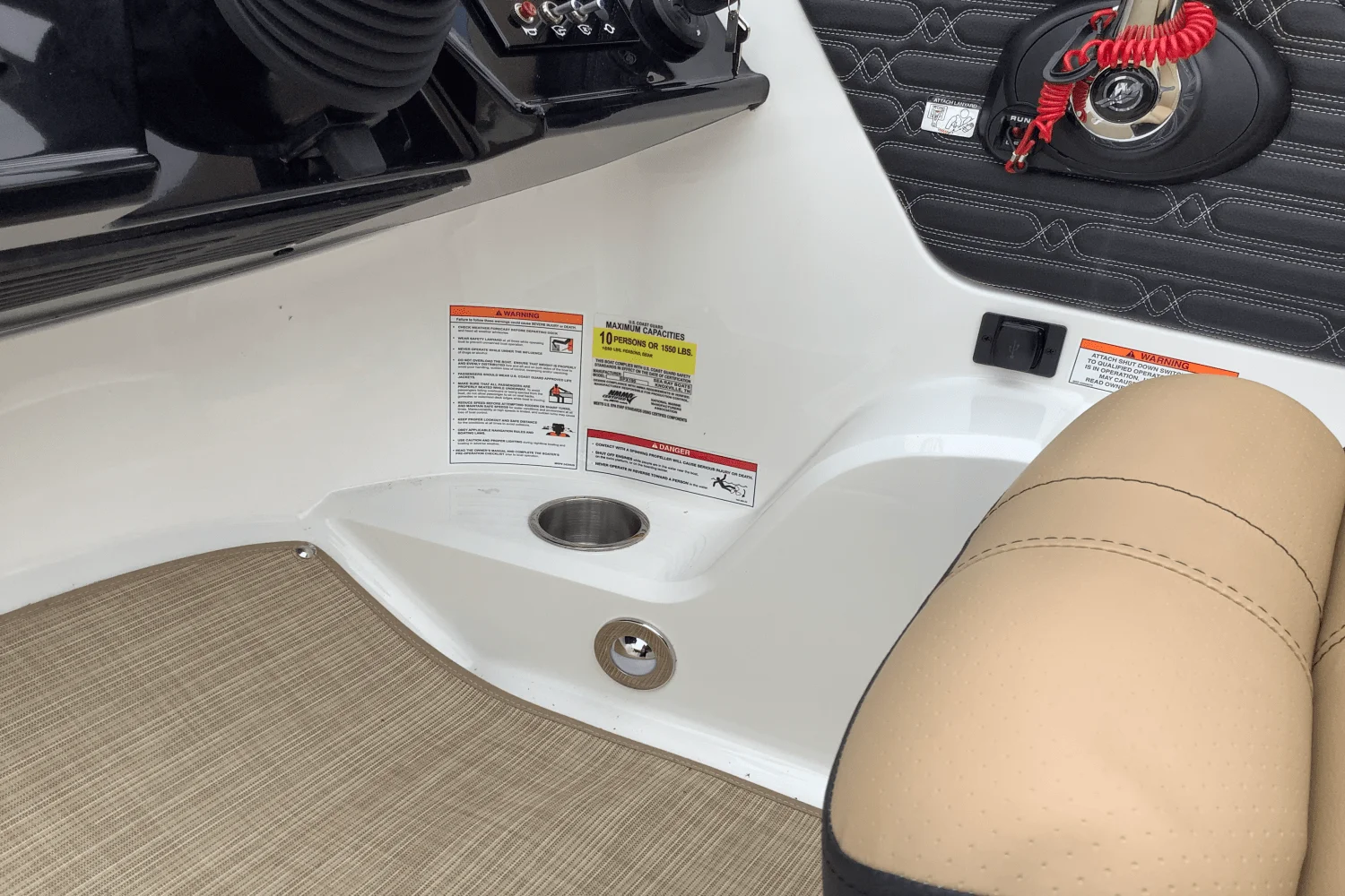 2025 Sea Ray SPX 190 Image Thumbnail #22