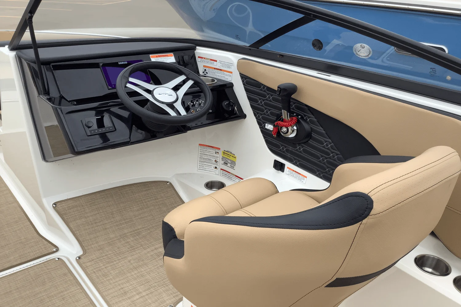 2025 Sea Ray SPX 190 Image Thumbnail #20