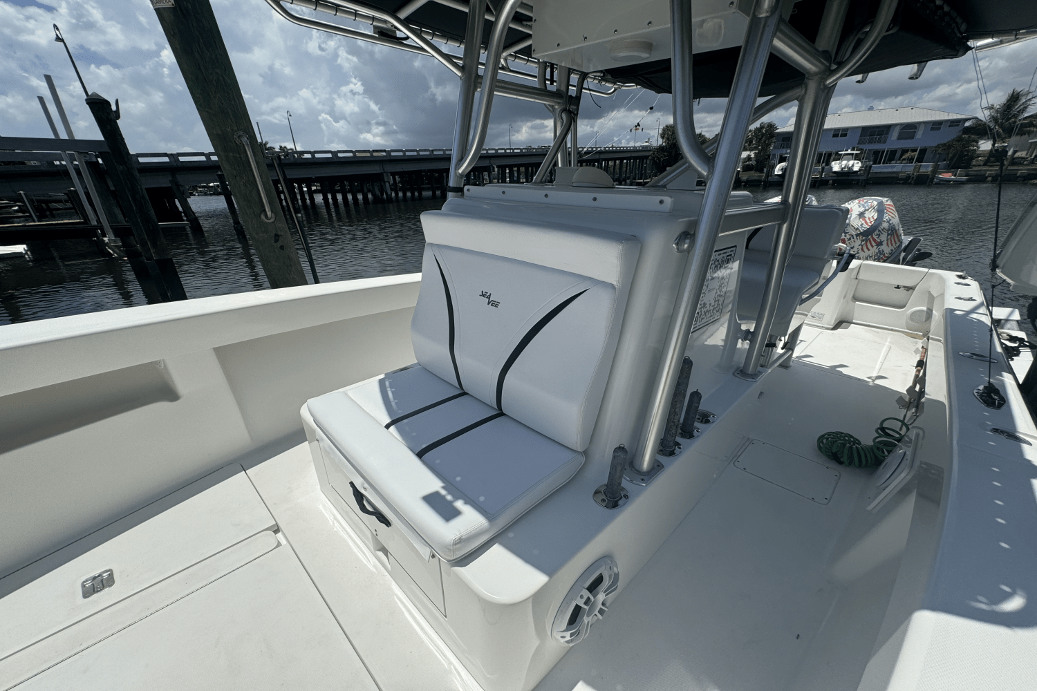 2006 SeaVee 290B Image Thumbnail #22