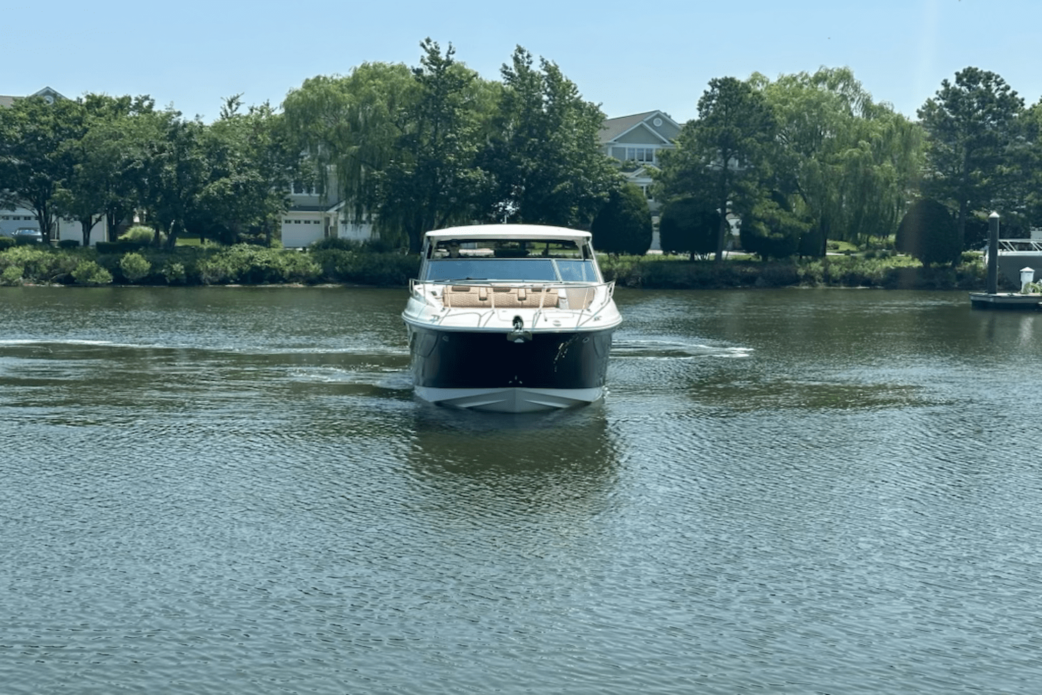 2023 Sea Ray 320 DA Image Thumbnail #7