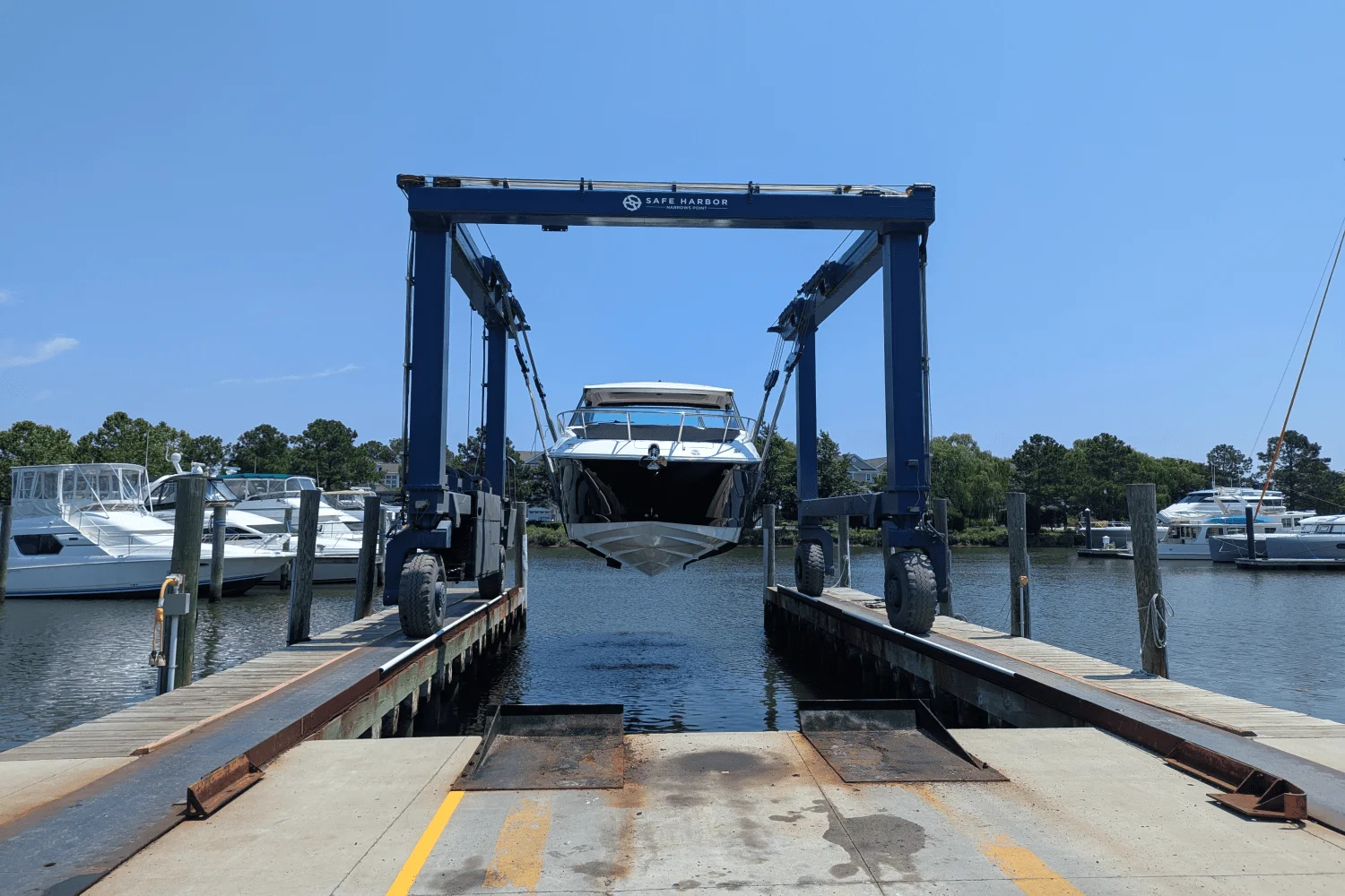 2023 Sea Ray 320 DA Image Thumbnail #56