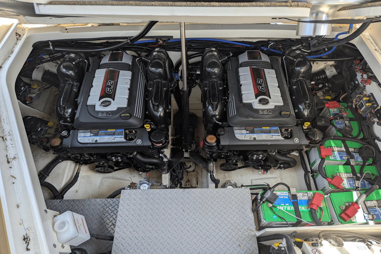 2023 Sea Ray 320 DA Image Thumbnail #39