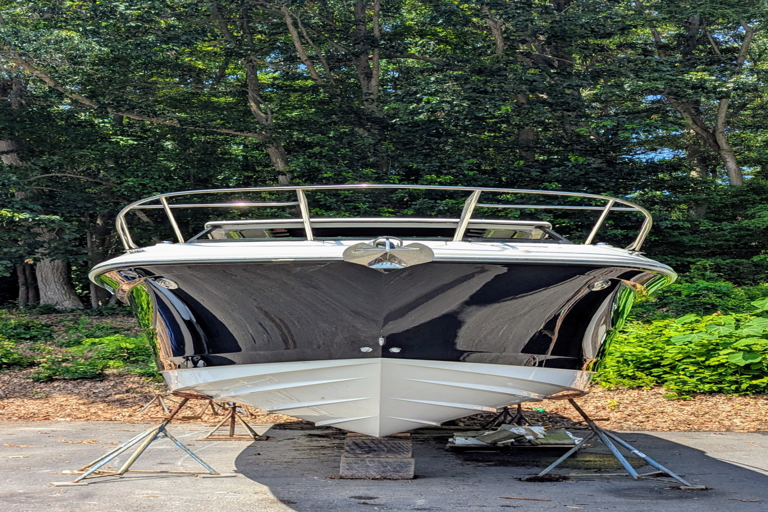 2023 Sea Ray 320 DA Image Thumbnail #3