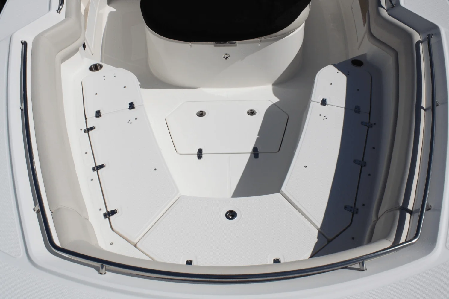 2018 Boston Whaler 38 OR Image Thumbnail #21