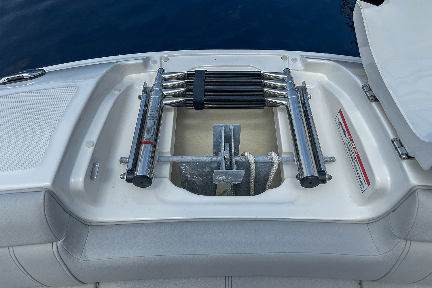 2023 Sea Ray 270 SDX OUTBOARD Image Thumbnail #46