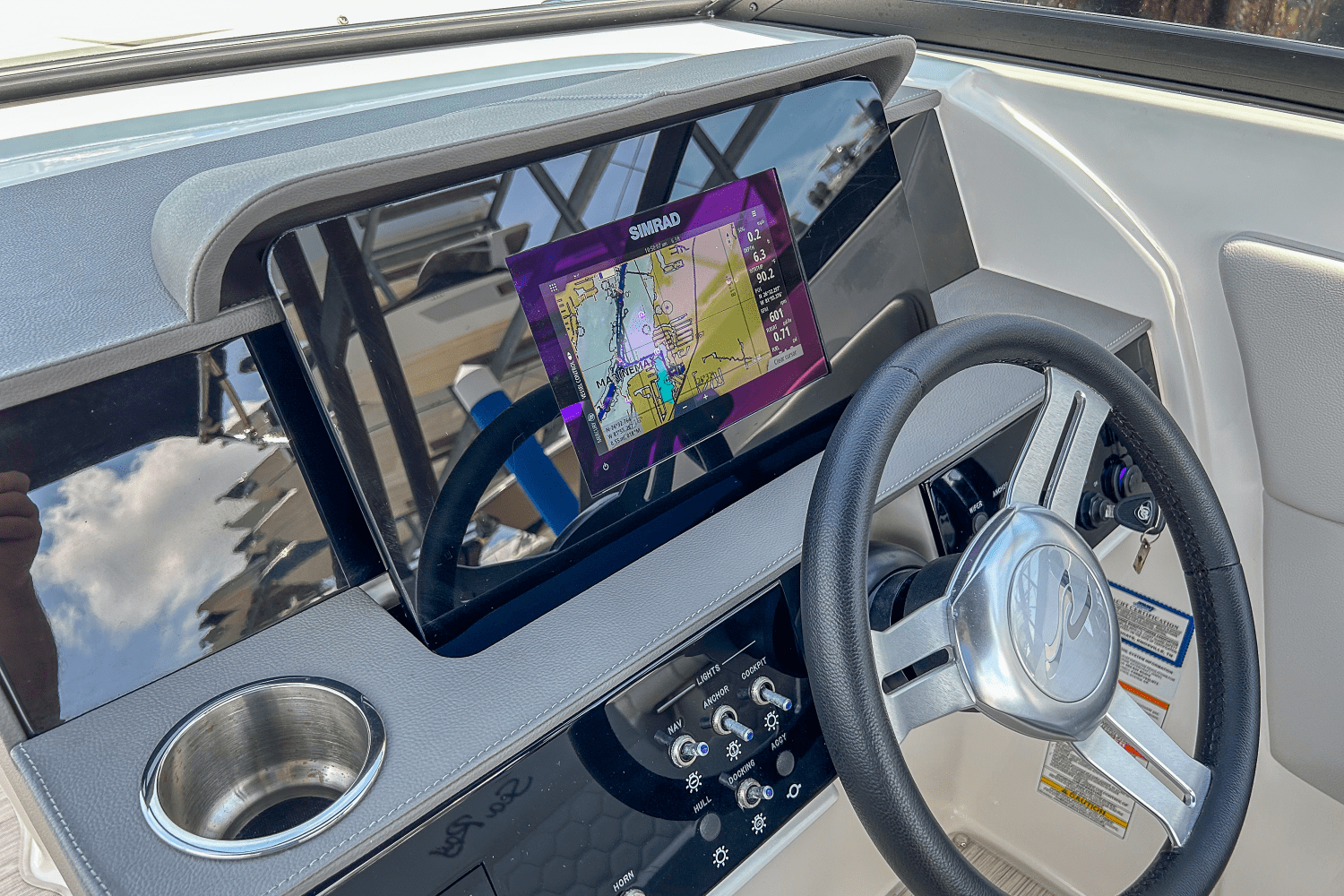 2023 Sea Ray 270 SDX OUTBOARD Image Thumbnail #24