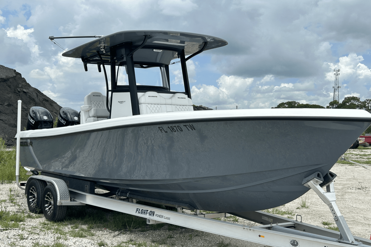 2024 Bluewater 25T Image Thumbnail #4