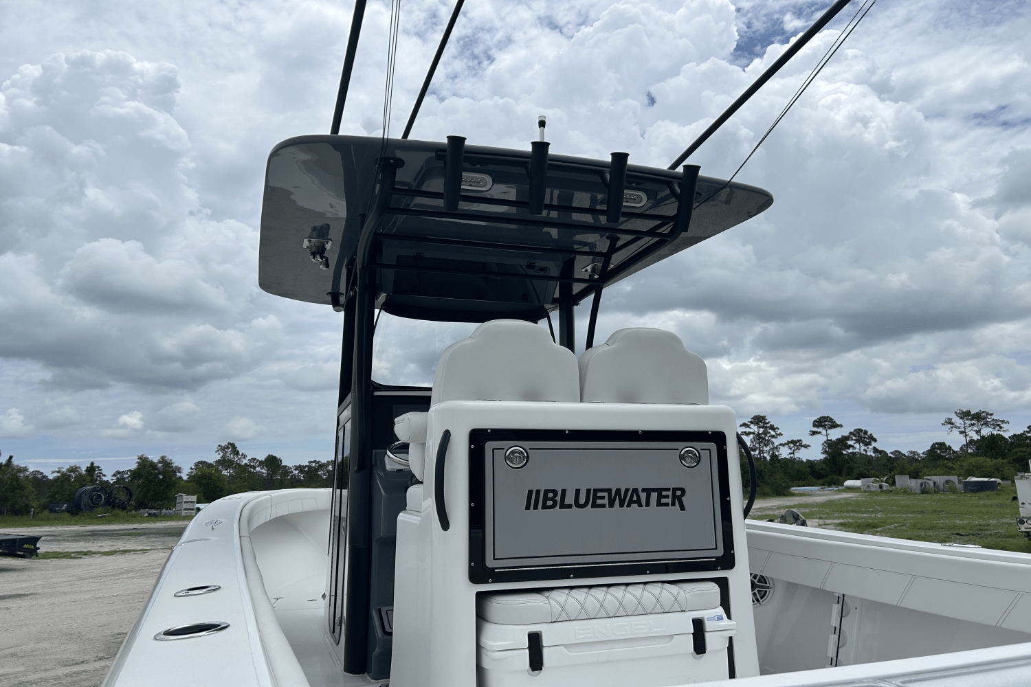 2024 Bluewater 25T Image Thumbnail #6