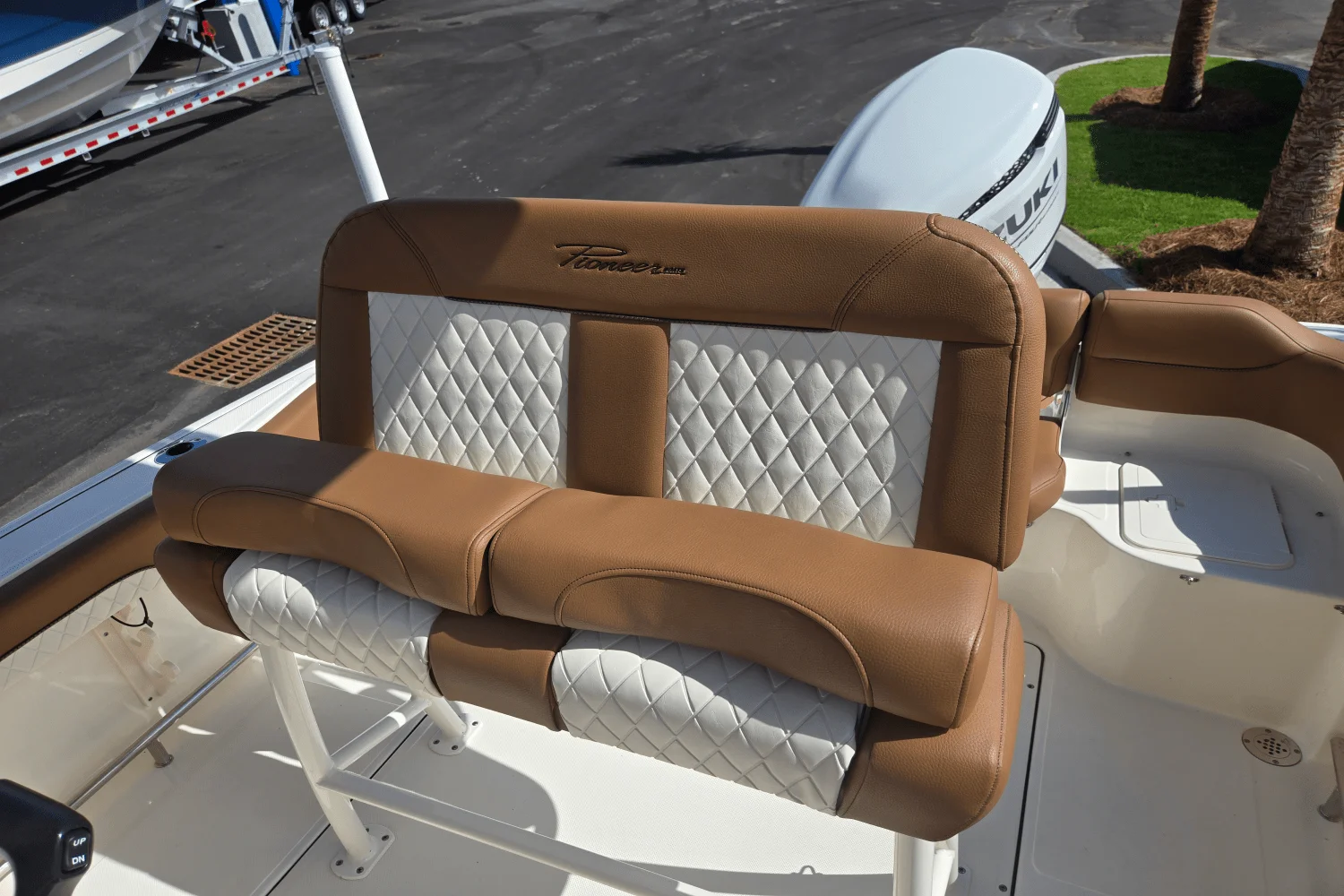 2024 Pioneer ISLANDER 222 Image Thumbnail #11