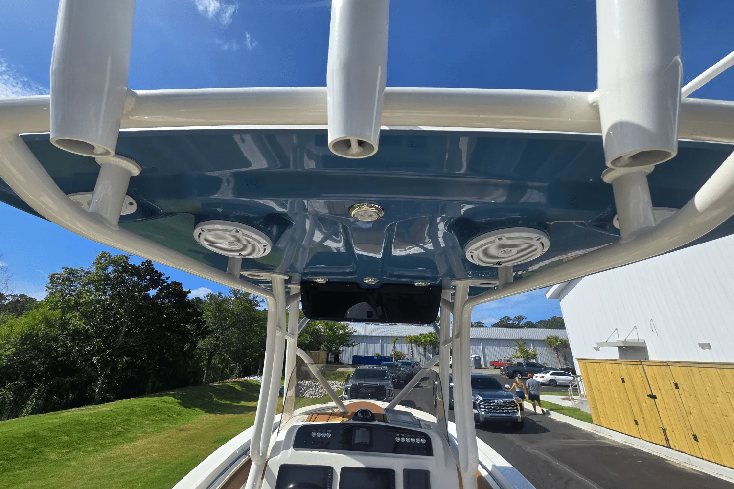 2024 Pioneer ISLANDER 222 Image Thumbnail #12