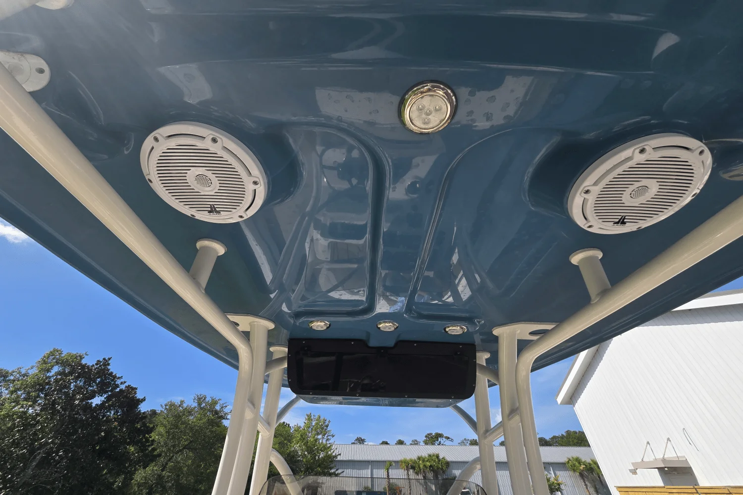 2024 Pioneer ISLANDER 222 Image Thumbnail #13