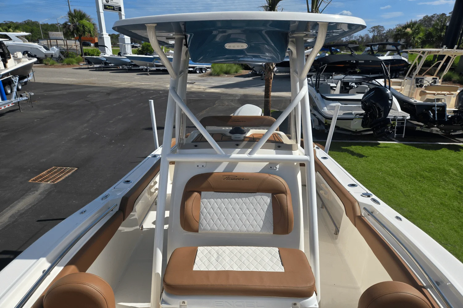 2024 Pioneer ISLANDER 222 Image Thumbnail #21