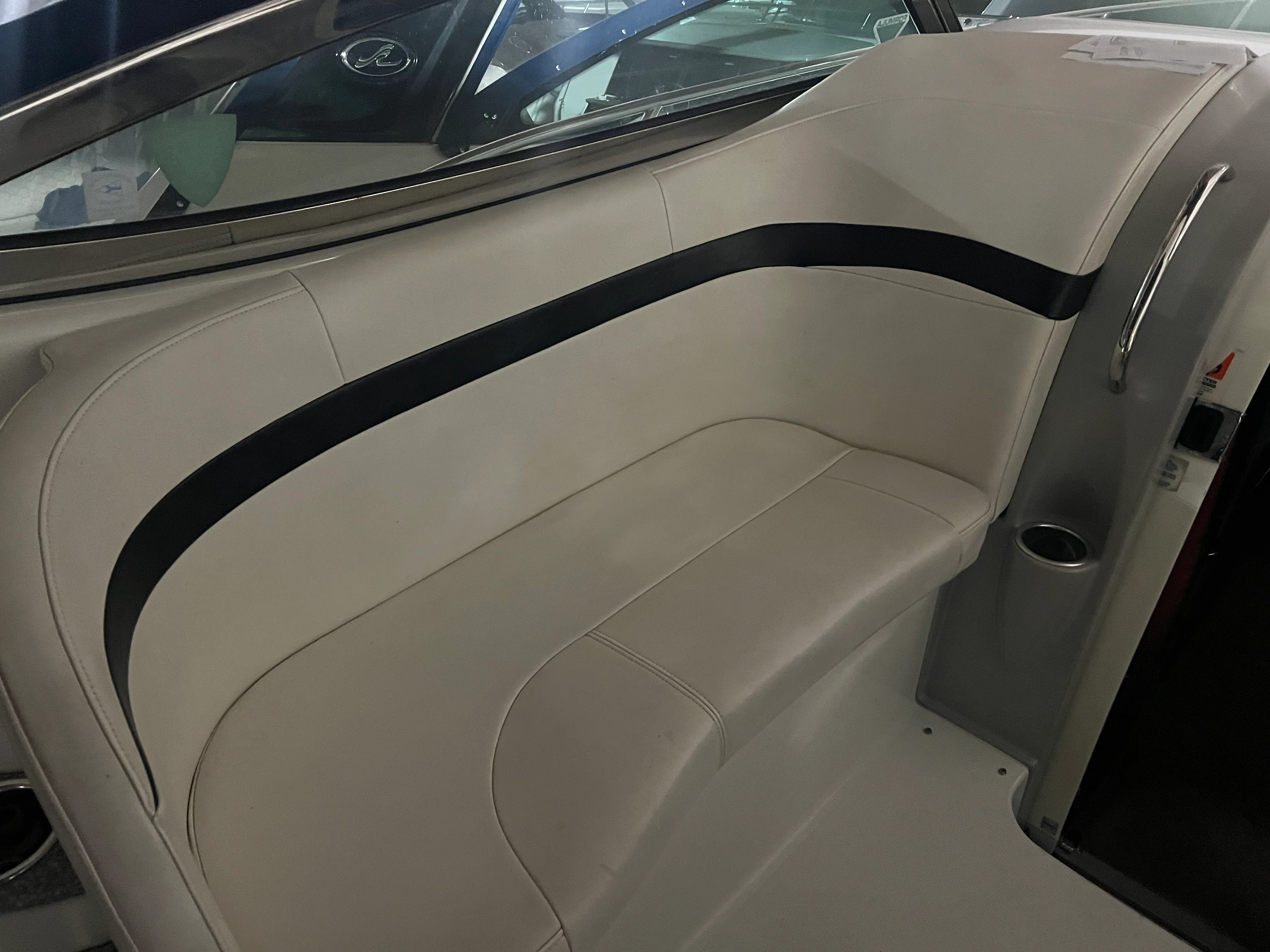 2005 Formula 34 PC Image Thumbnail #32