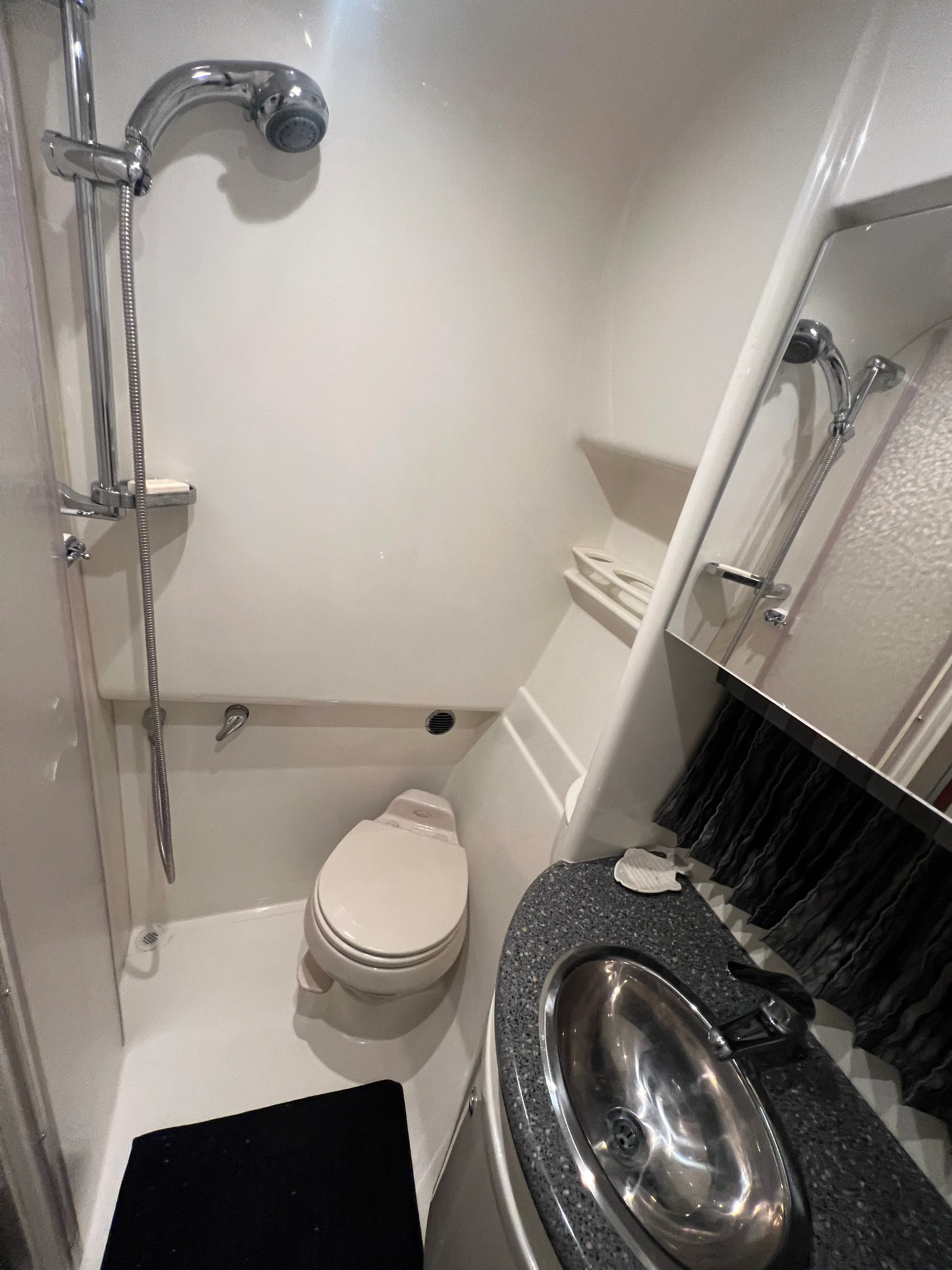 2005 Formula 34 PC Image Thumbnail #59