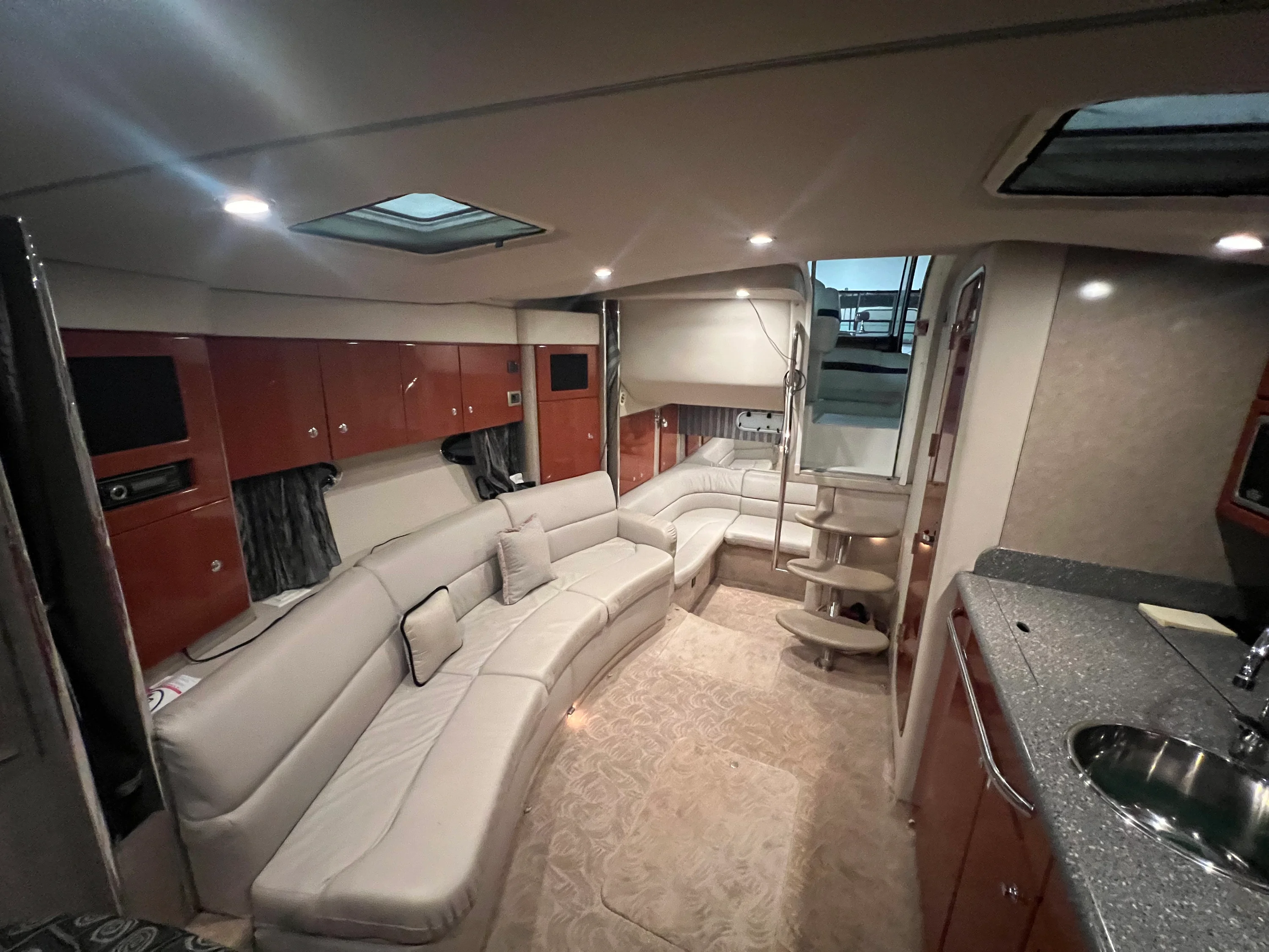 2005 Formula 34 PC Image Thumbnail #43