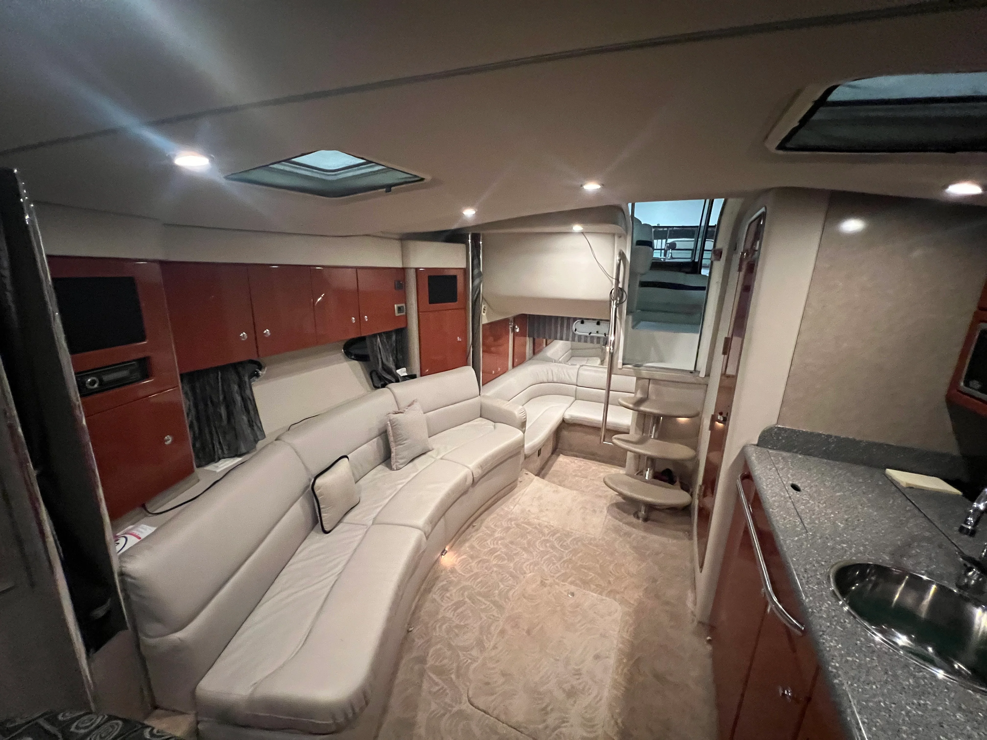 2005 Formula 34 PC Image Thumbnail #43