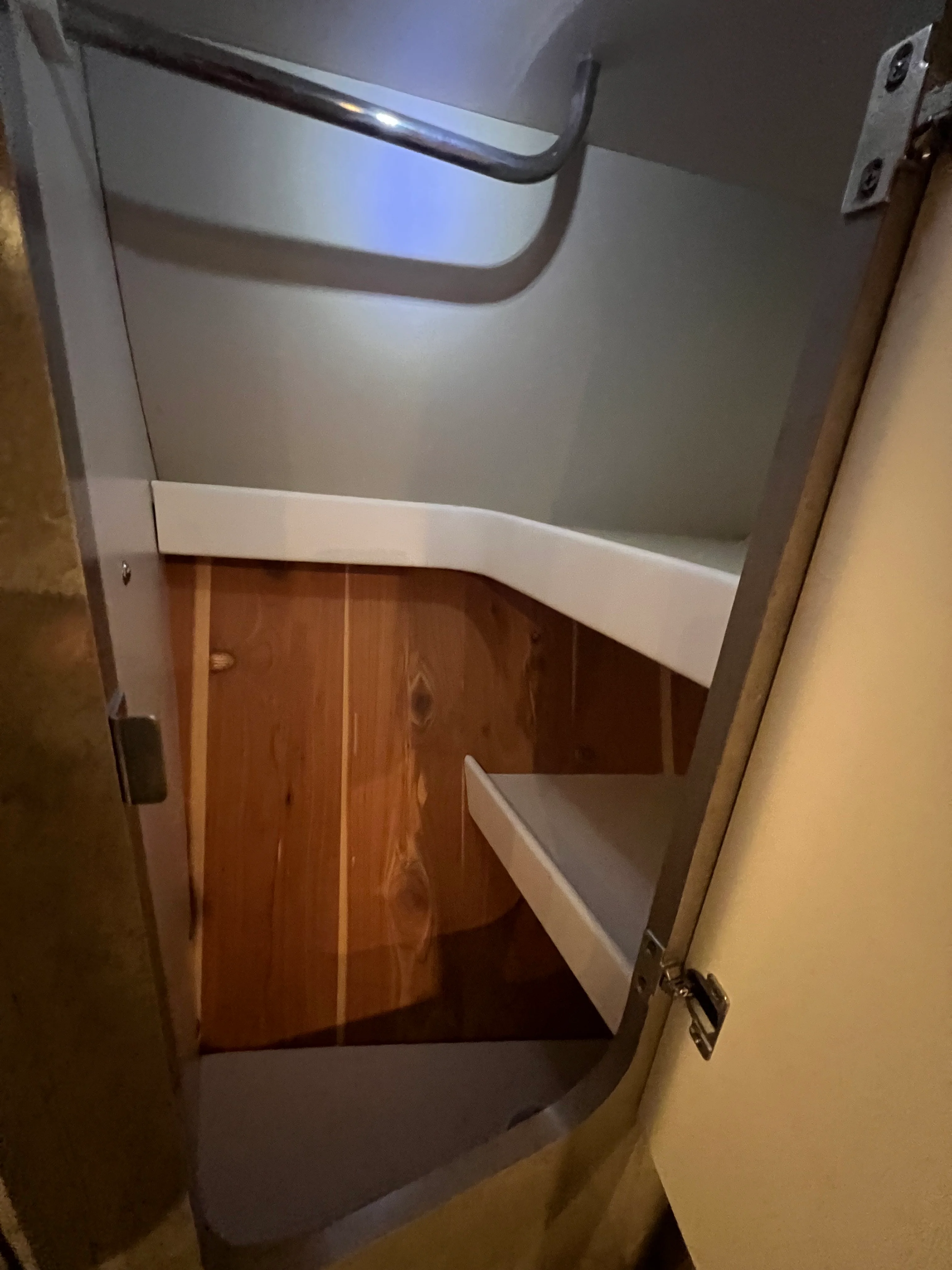 2005 Formula 34 PC Image Thumbnail #39