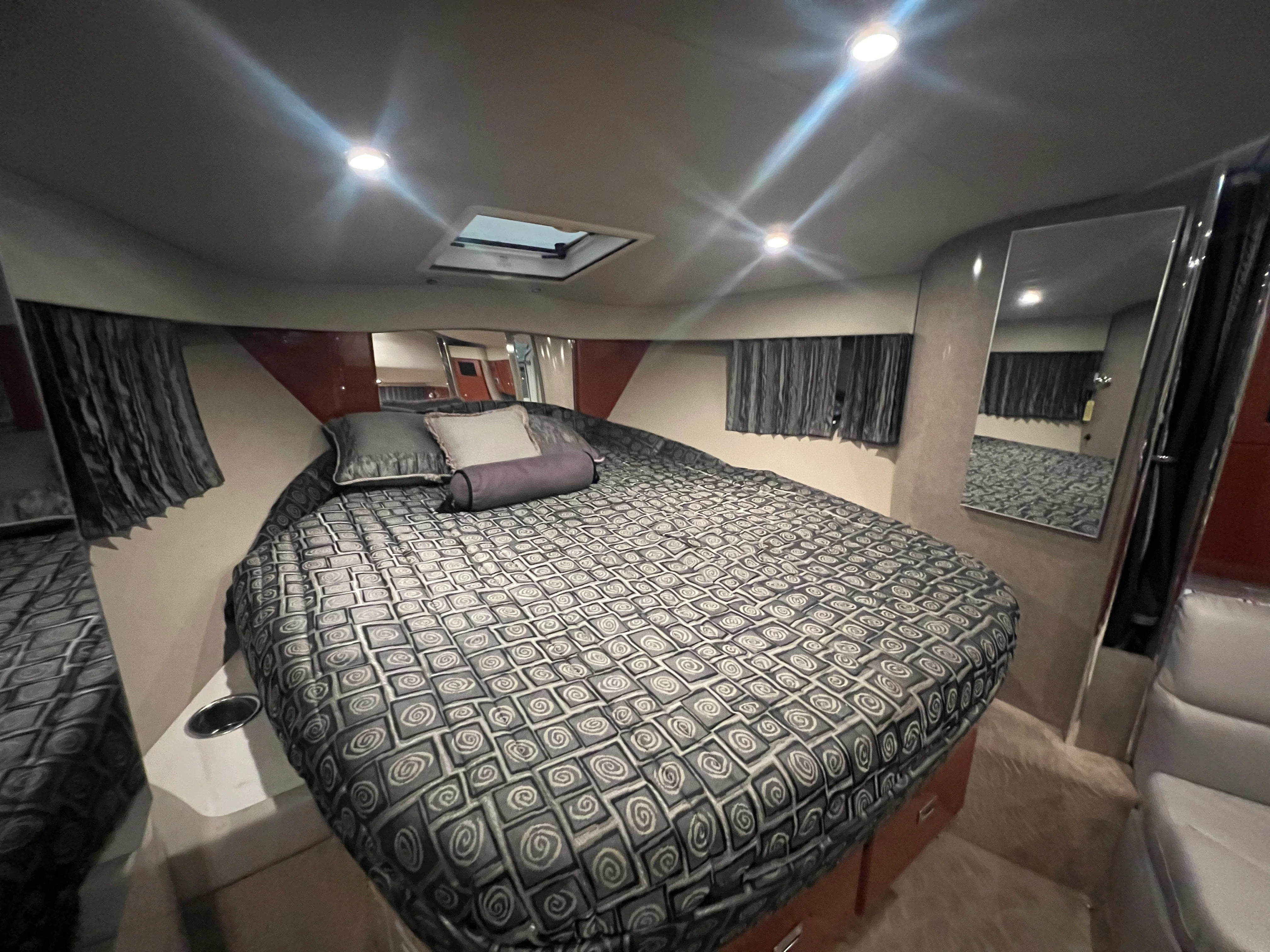 2005 Formula 34 PC Image Thumbnail #50