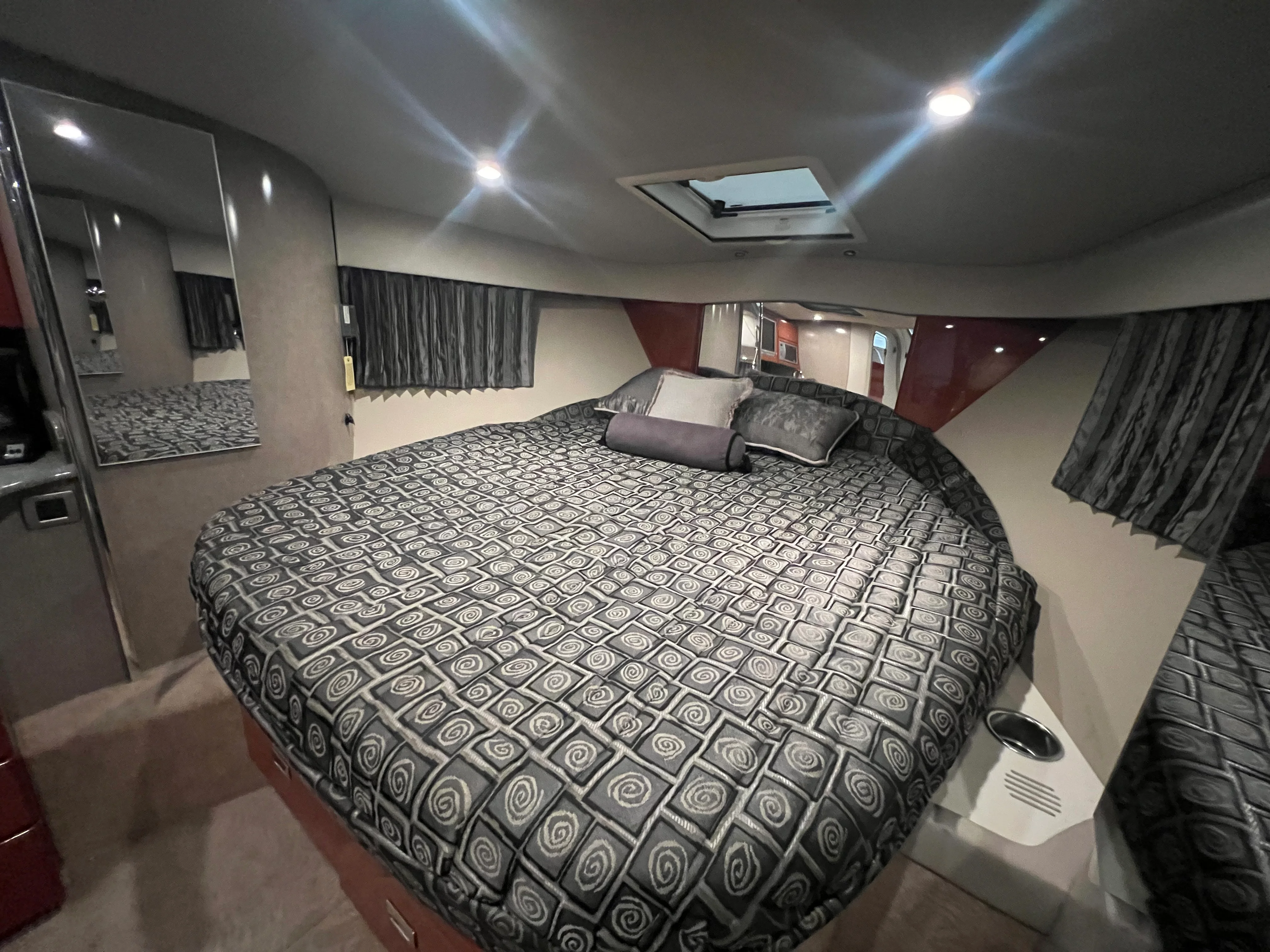 2005 Formula 34 PC Image Thumbnail #51