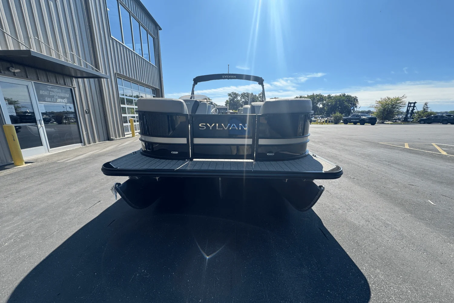 2022 Sylvan L3 LZ Image Thumbnail #2