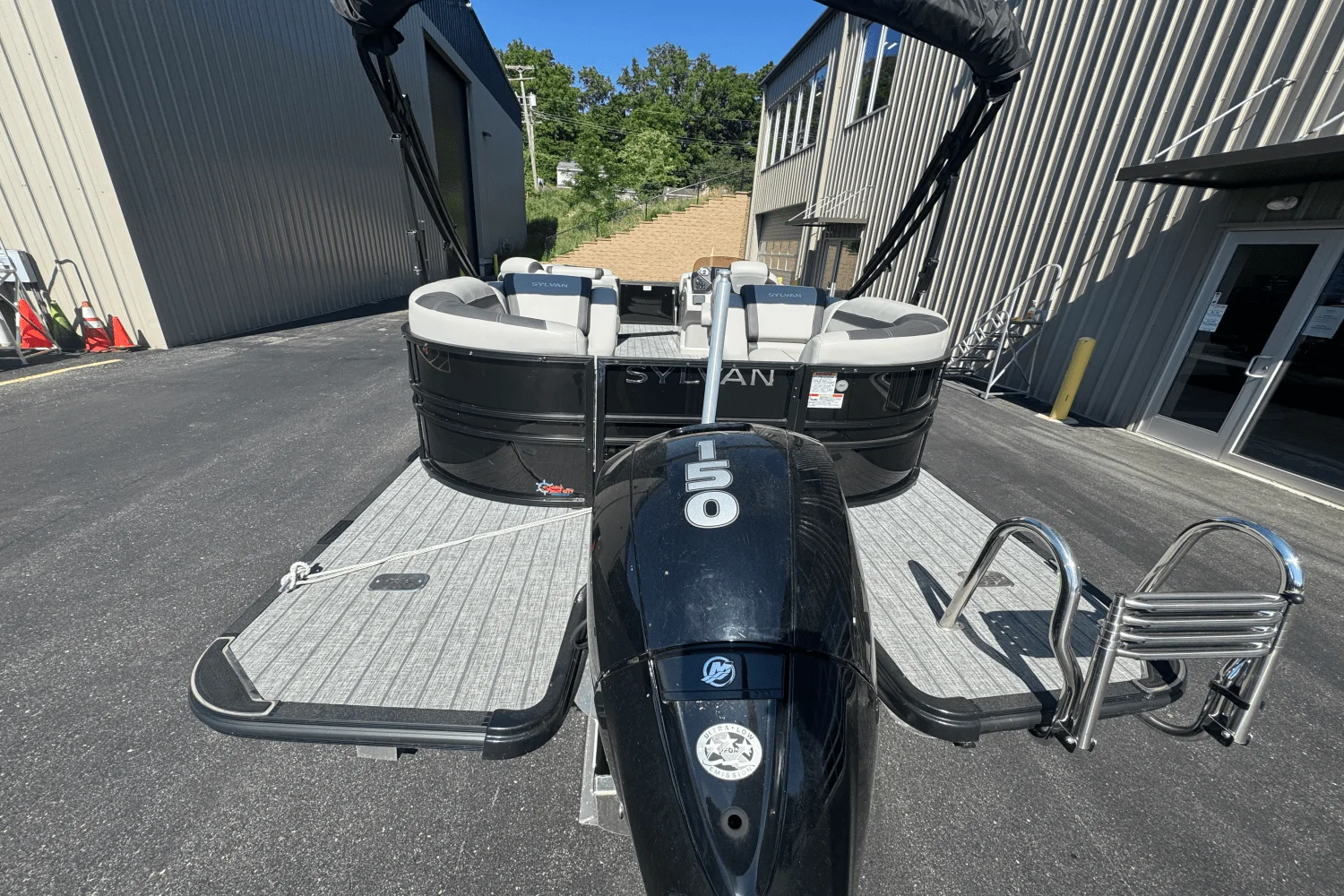 2022 Sylvan L3 LZ Image Thumbnail #8