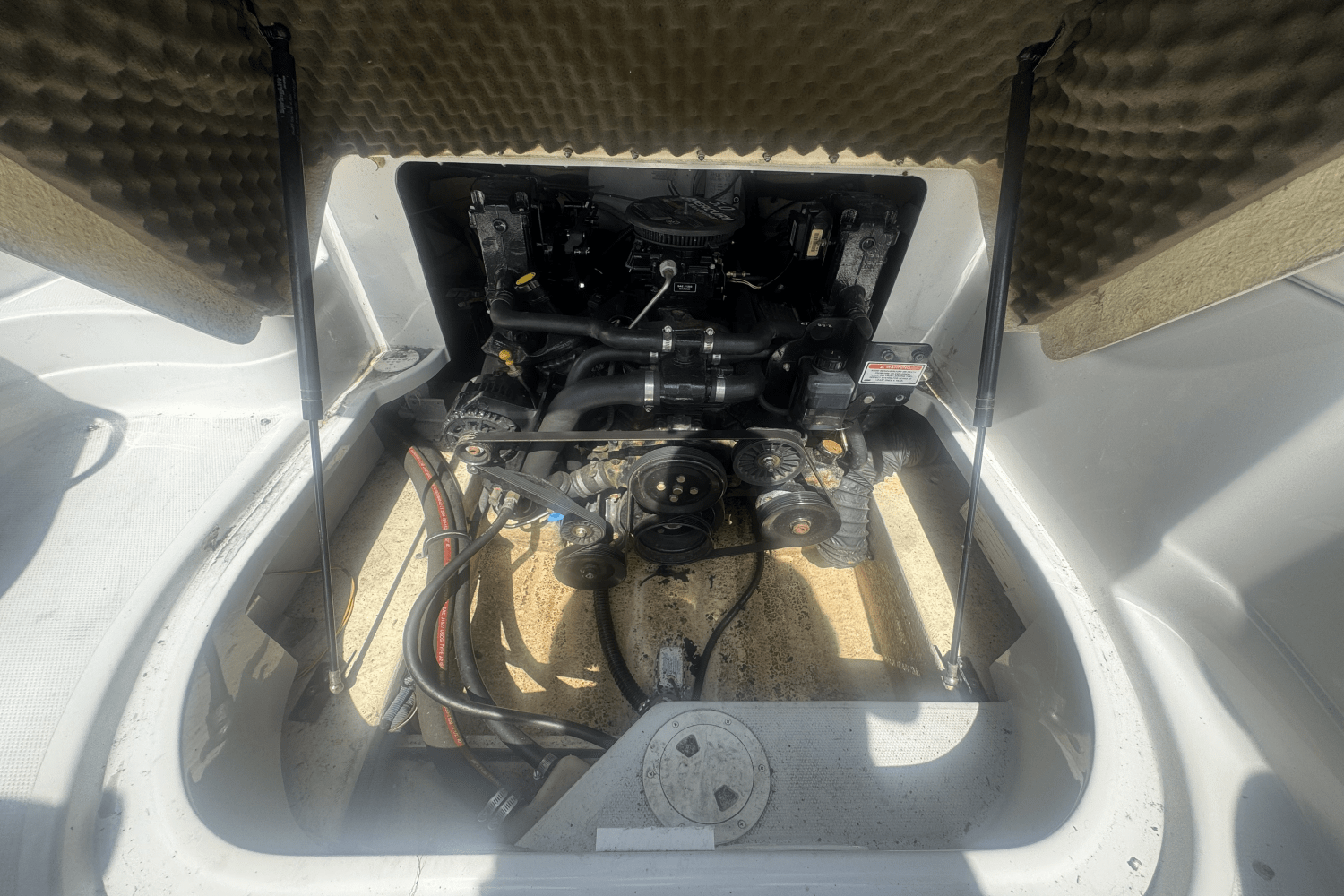 2005 Crownline 220 EX Image Thumbnail #29