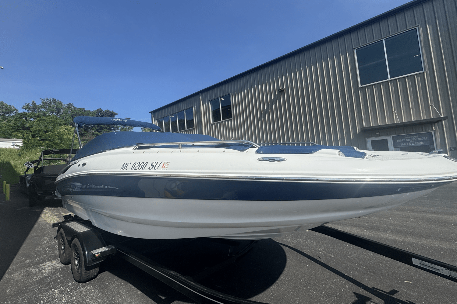 2005 Crownline 220 EX Image Thumbnail #5