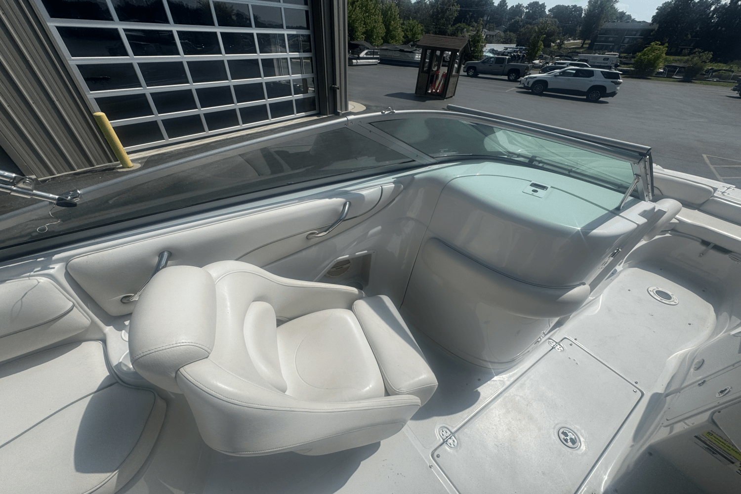 2005 Crownline 220 EX Image Thumbnail #17