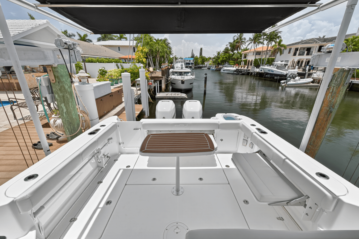 2019 Boston Whaler 315 CONQUEST Image Thumbnail #11