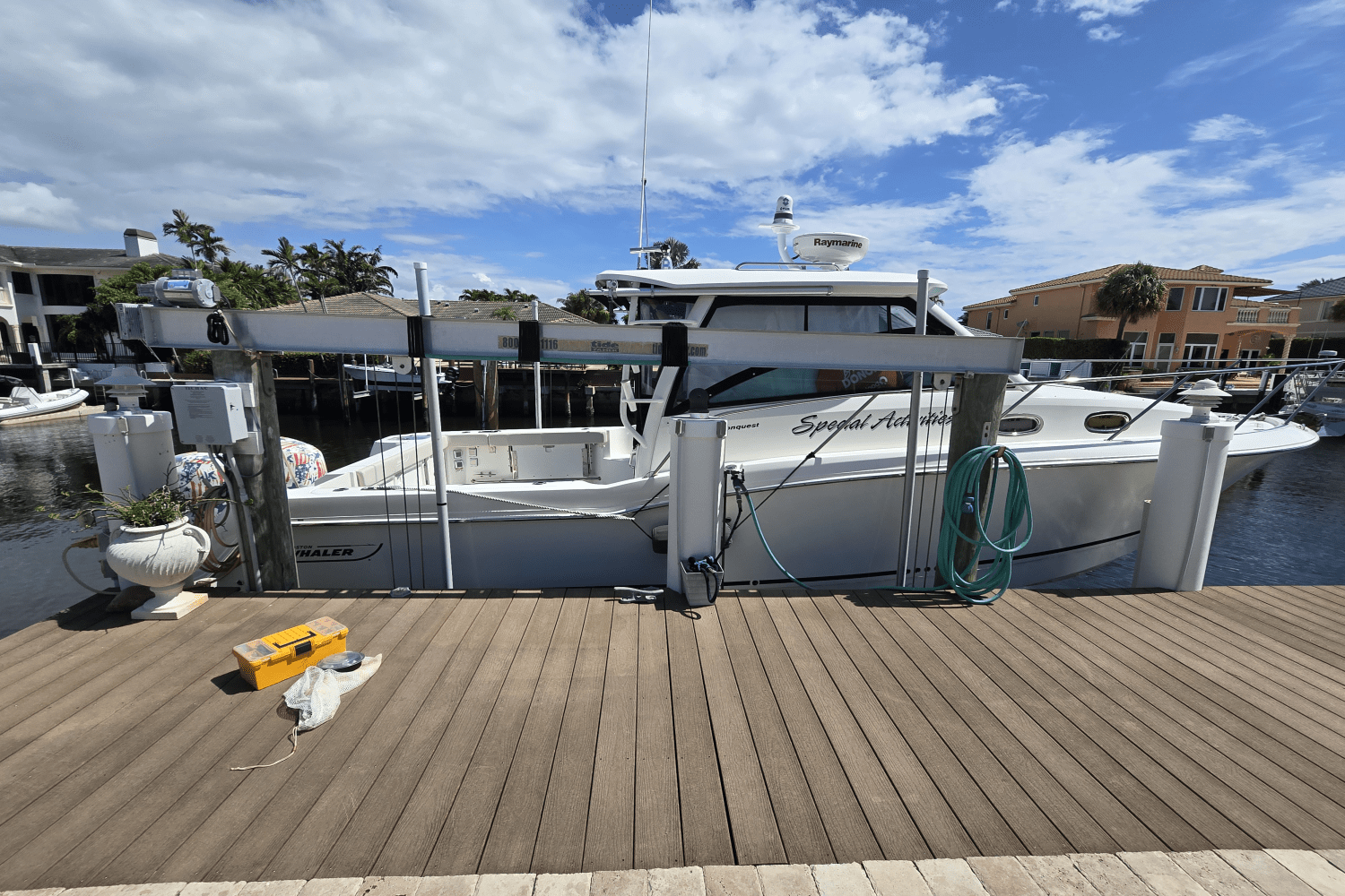 2019 Boston Whaler 315 CONQUEST Image Thumbnail #1