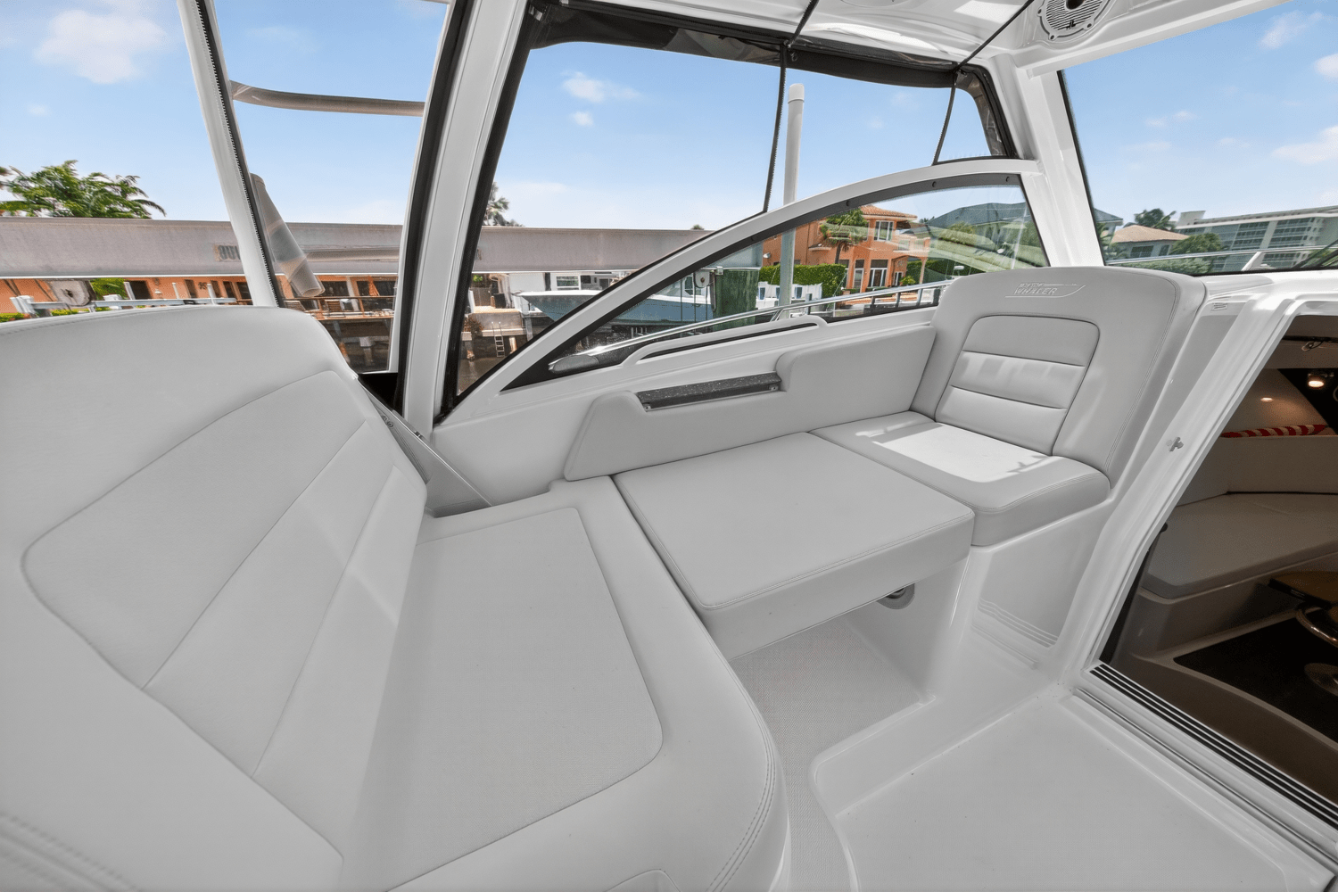 2019 Boston Whaler 315 CONQUEST Image Thumbnail #25