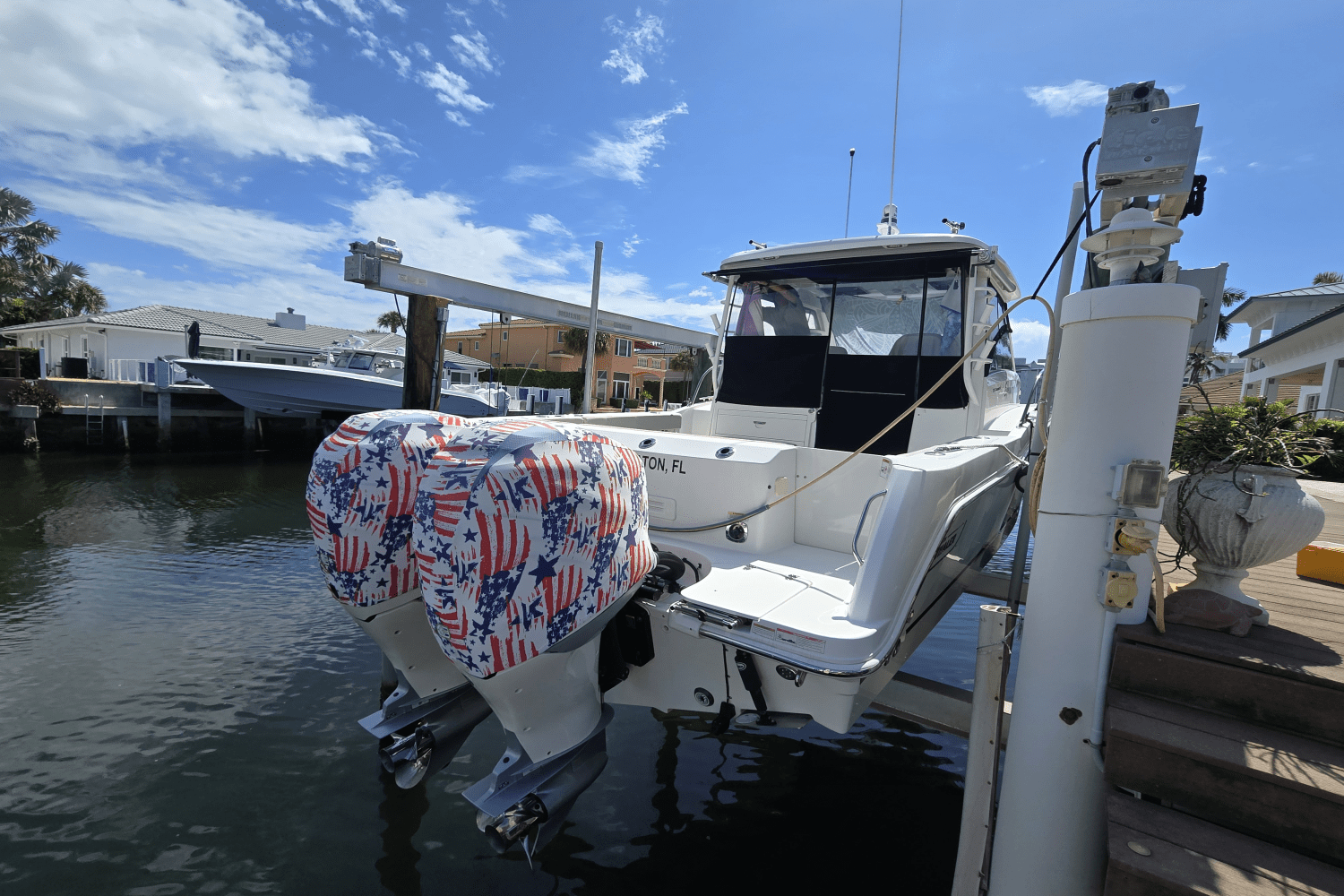 2019 Boston Whaler 315 CONQUEST Image Thumbnail #4