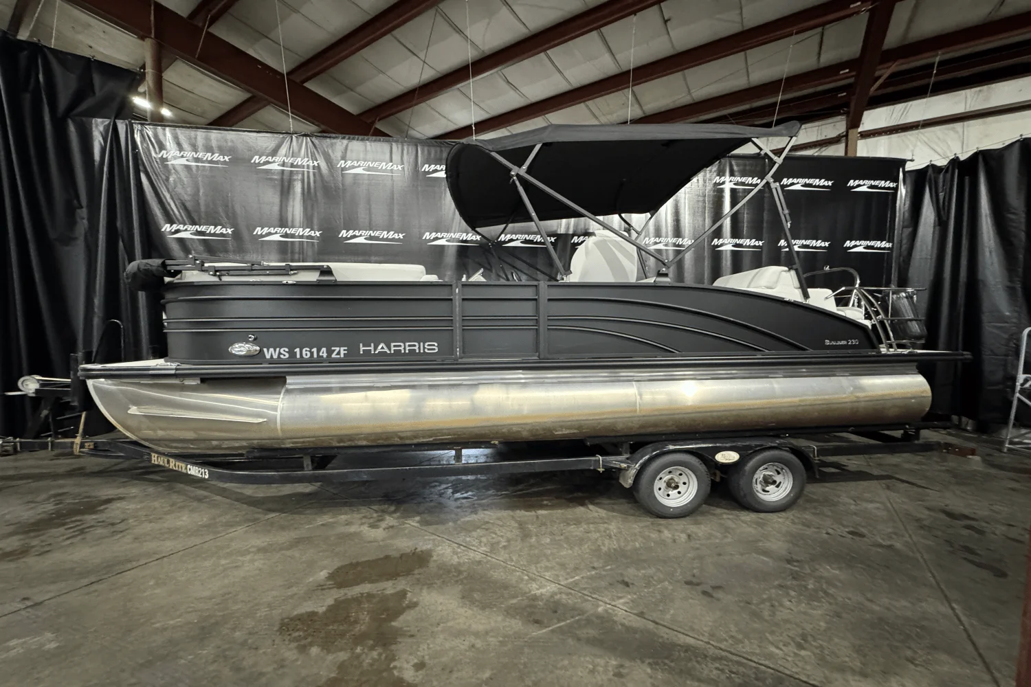 2023 Harris 230 SUNLINER Image Thumbnail #2