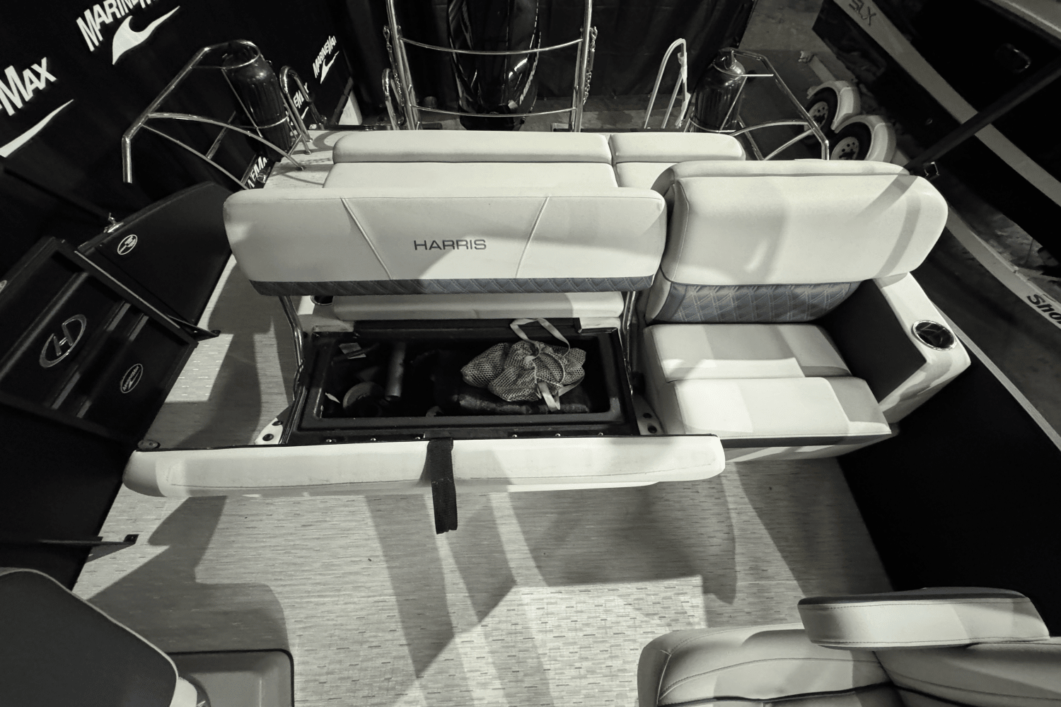 2023 Harris 230 SUNLINER Image Thumbnail #13