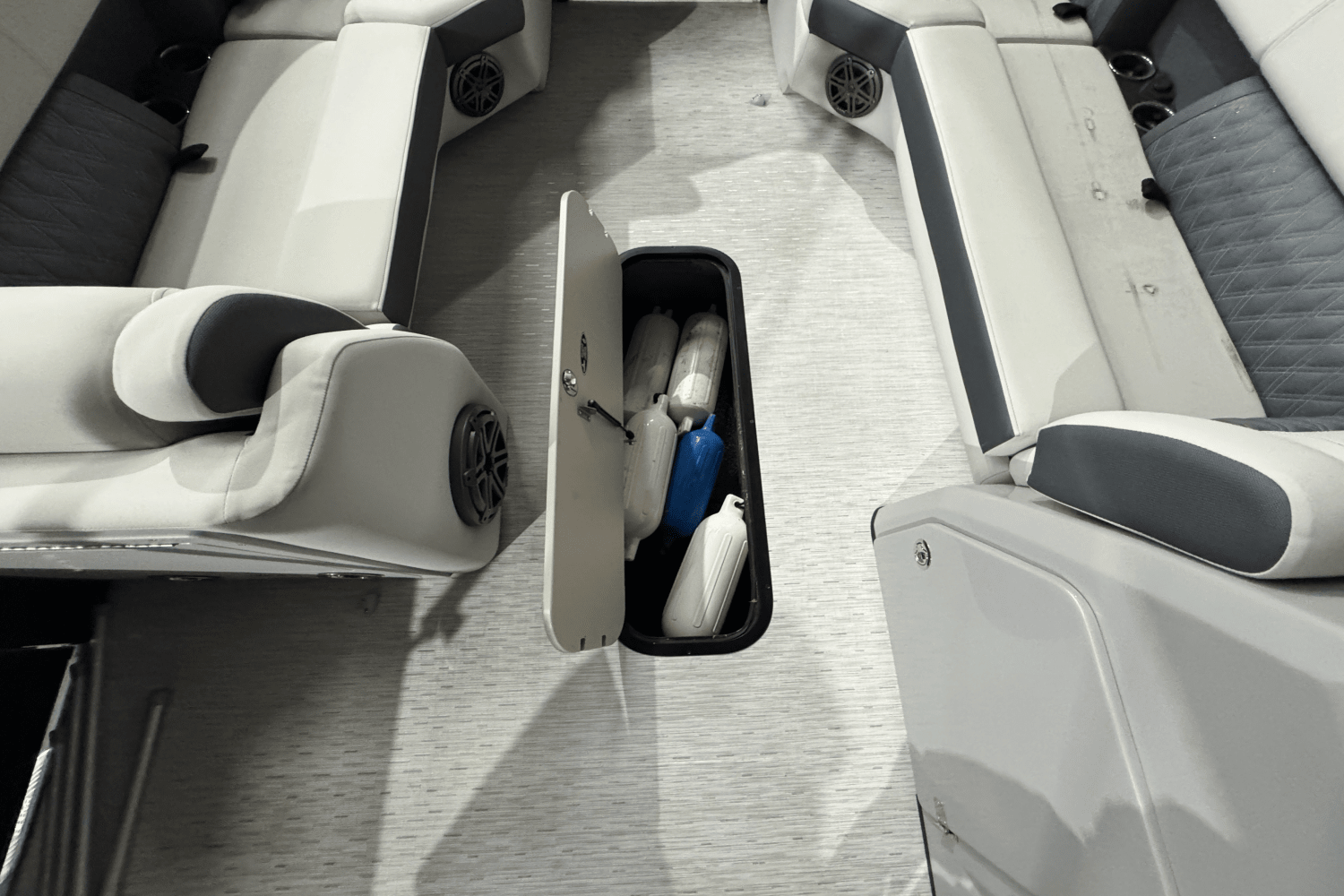 2023 Harris 230 SUNLINER Image Thumbnail #28