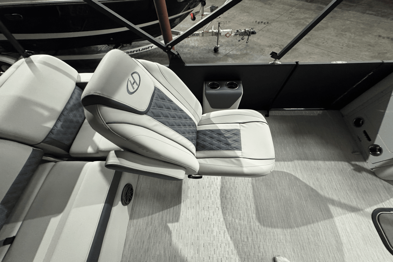 2023 Harris 230 SUNLINER Image Thumbnail #14