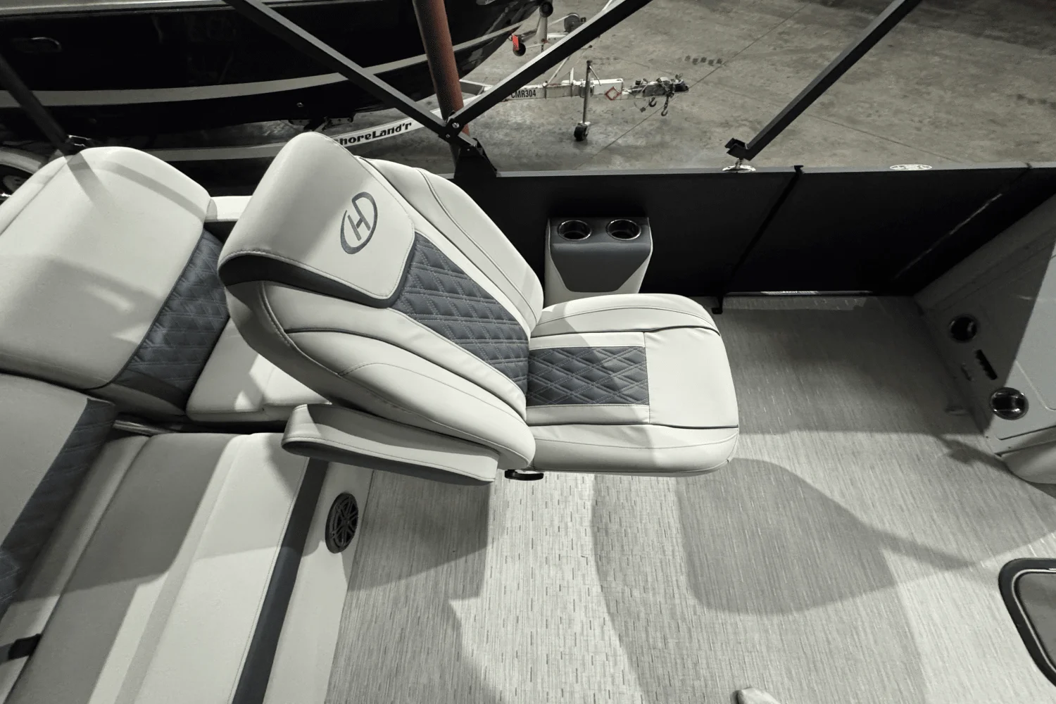 2023 Harris 230 SUNLINER Image Thumbnail #14