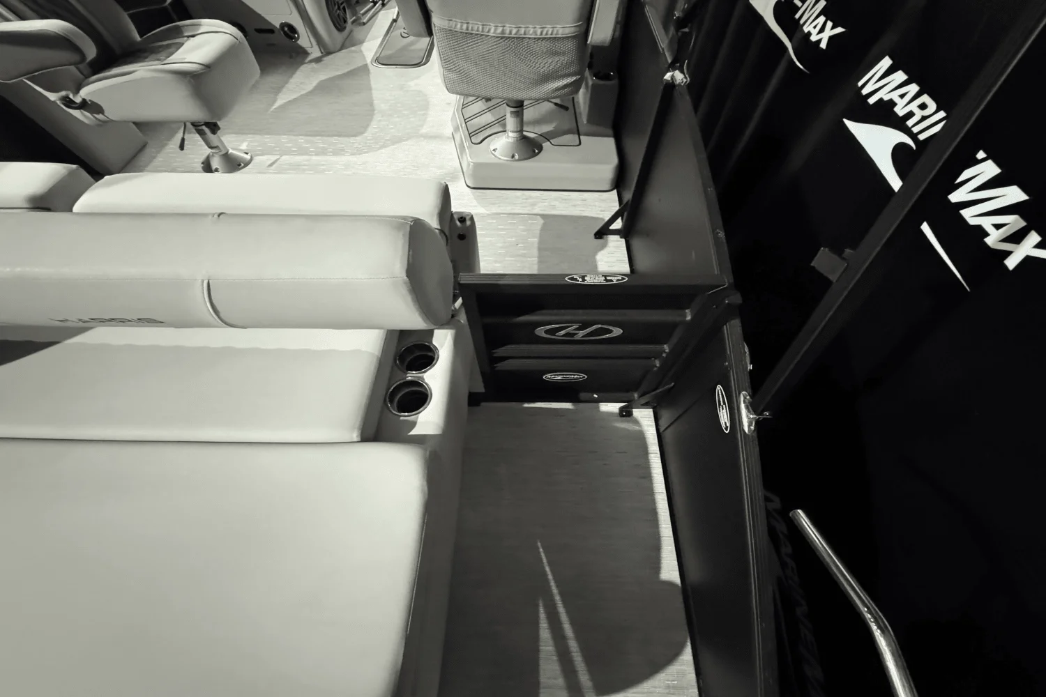 2023 Harris 230 SUNLINER Image Thumbnail #11