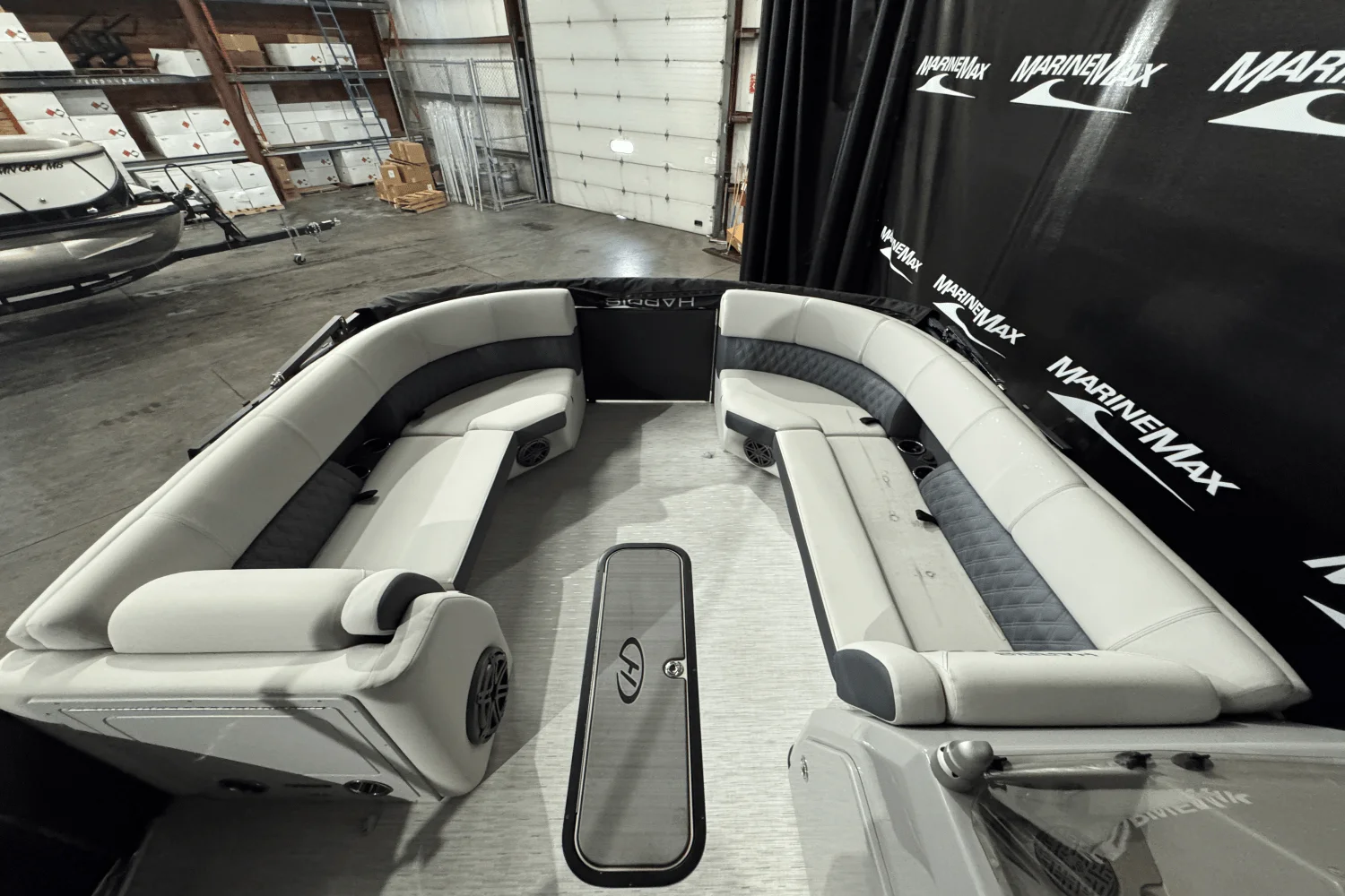 2023 Harris 230 SUNLINER Image Thumbnail #27