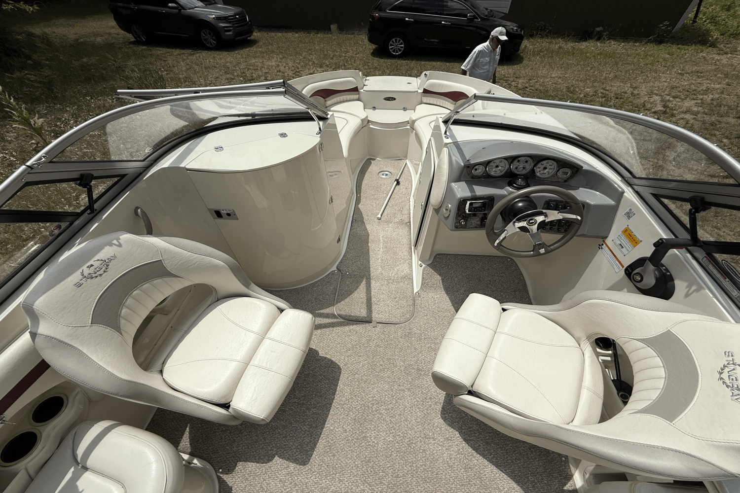 2013 Stingray 215 LR Image Thumbnail #8