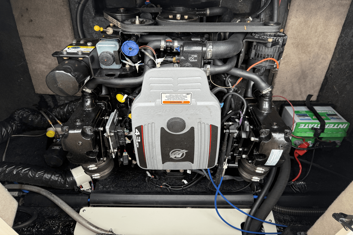 2013 Stingray 215 LR Image Thumbnail #14