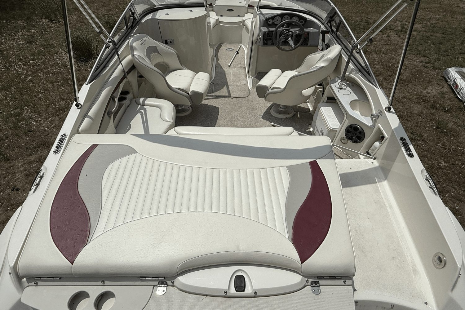 2013 Stingray 215 LR Image Thumbnail #4